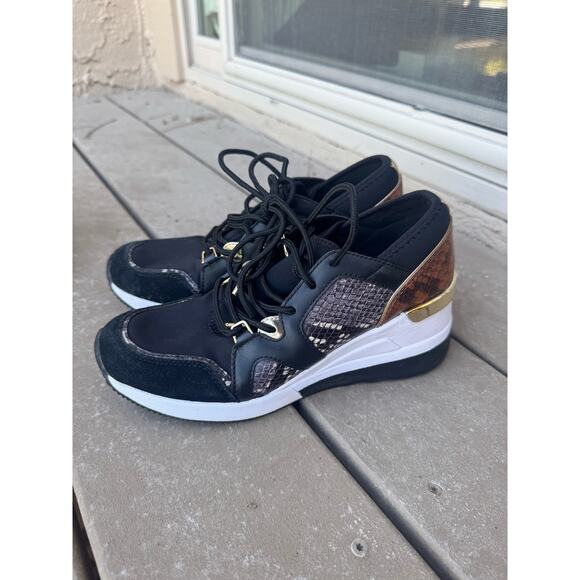 Like New Michael Kors Liv Logo Mixed Media Trainers - Picture 1 of 8